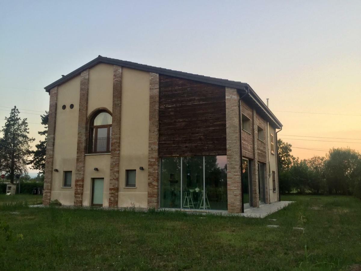 Agriturismo Laterzola 3.0 Fiorenzuola dʼArda Kültér fotó
