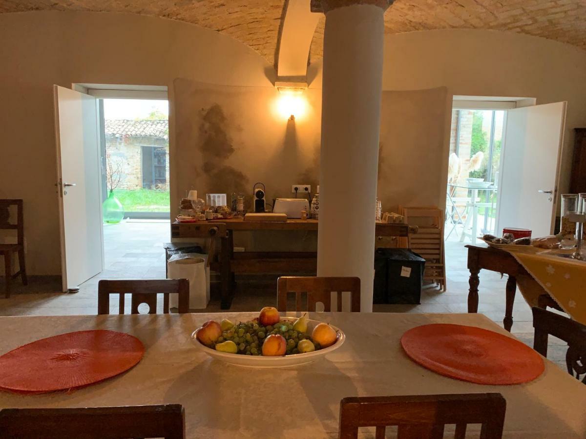 Agriturismo Laterzola 3.0 Fiorenzuola dʼArda Kültér fotó